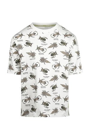 T-shirt wit