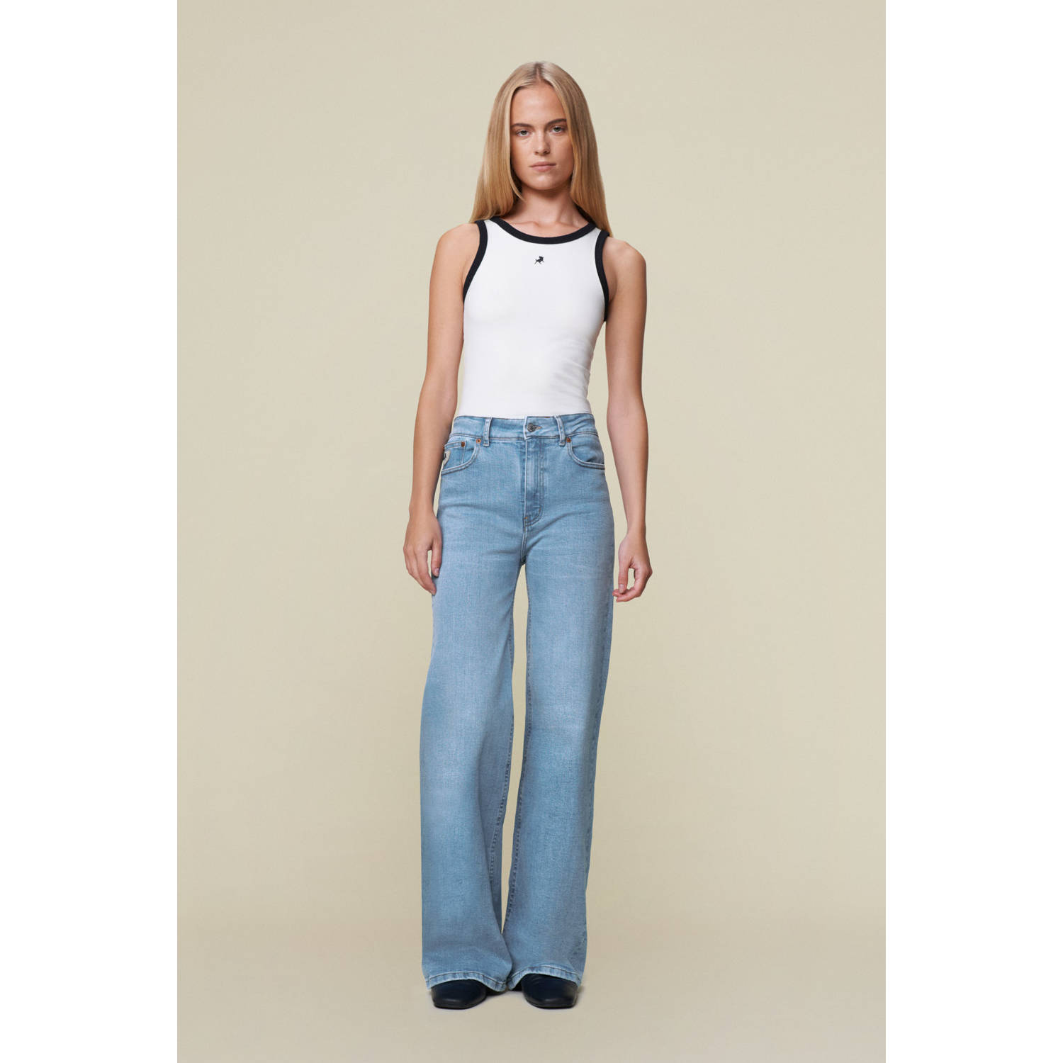 Lois regular waist wide leg jeans light blue denim