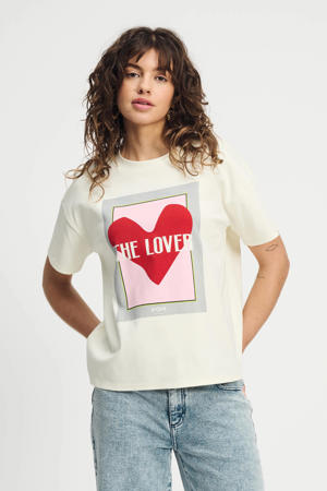 T-shirt wit