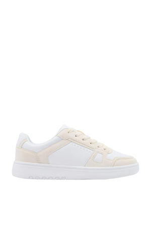 sneakers wit