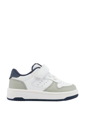 sneakers wit