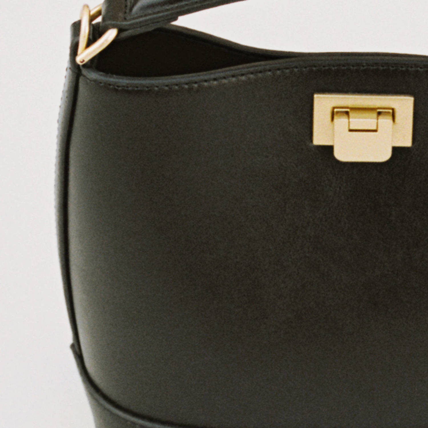 Mango crossbody tas zwart