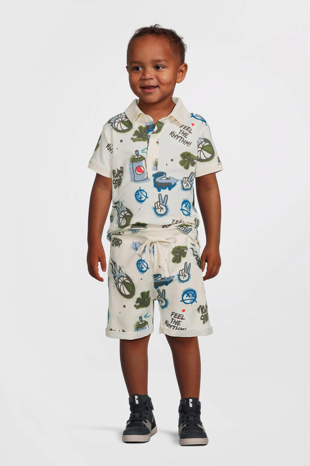 Ecru, blauw en groene jongens Quapi Mini regular sweatshort van stretchkatoen met elastische tailleband met koord