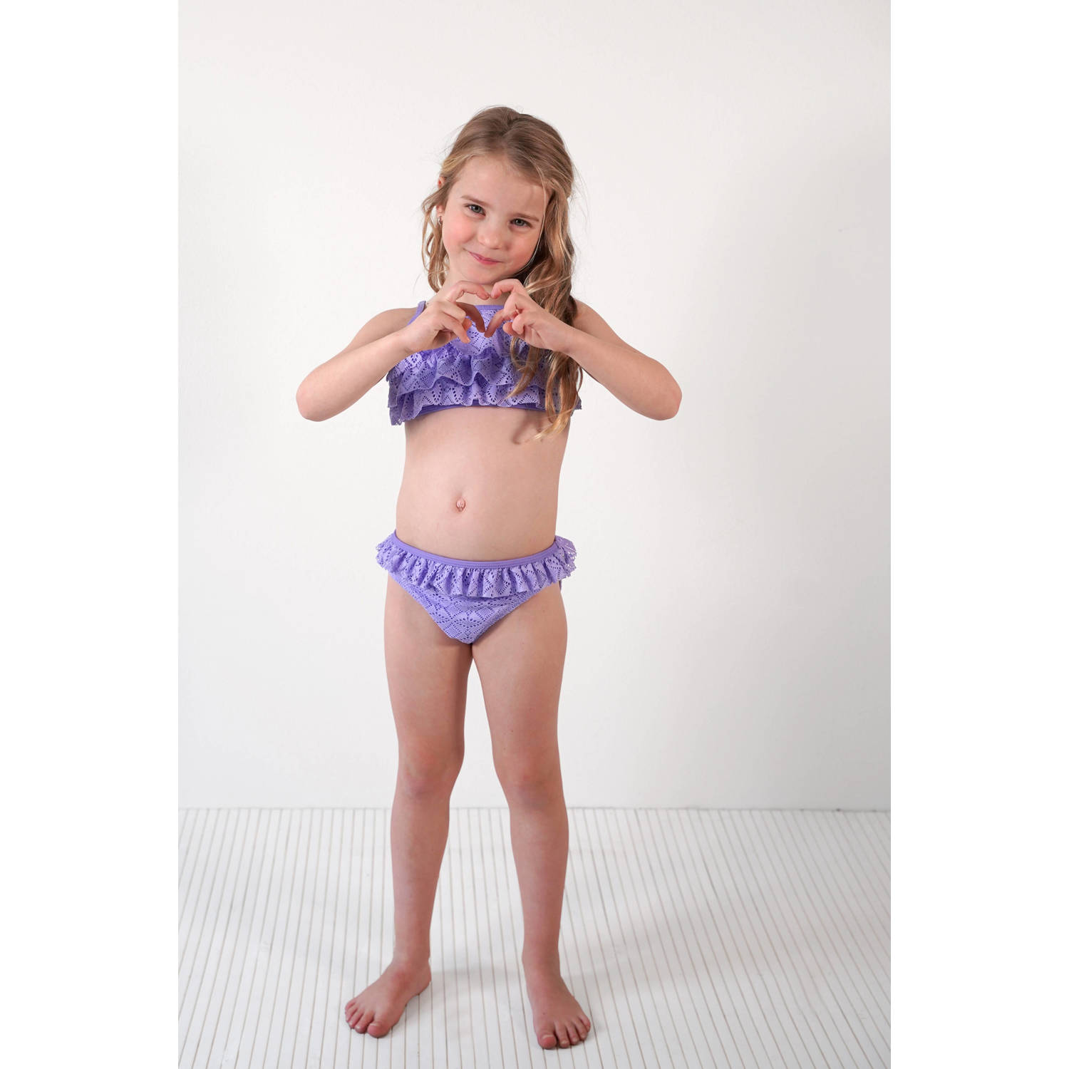 B.Nosy bikini met broderie lila