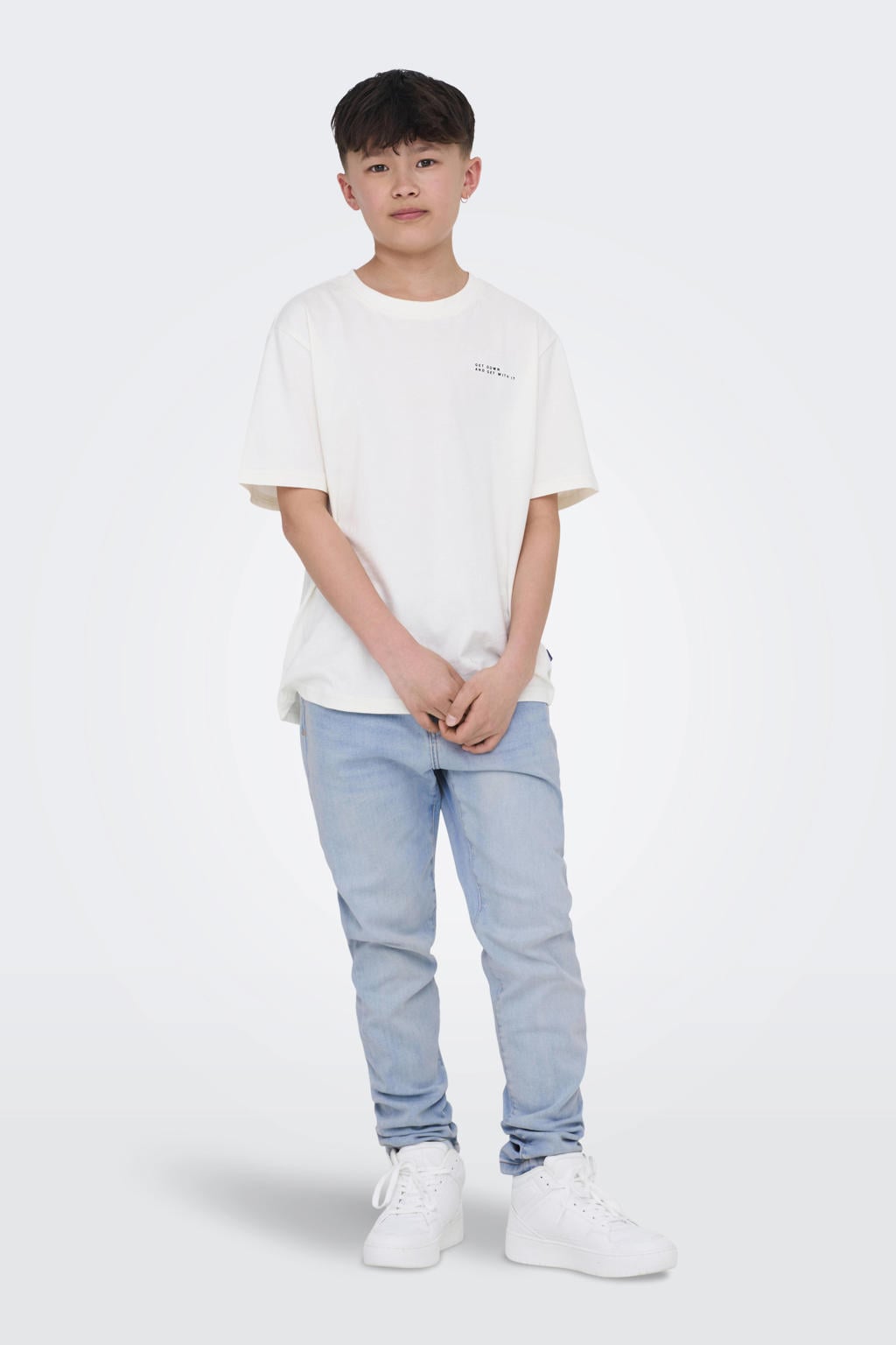 Blauwe jongens ONLY & SONS JUNIOR tapered jeans van stretchdenim met regular waist, rits- en knoopsluiting en effen
