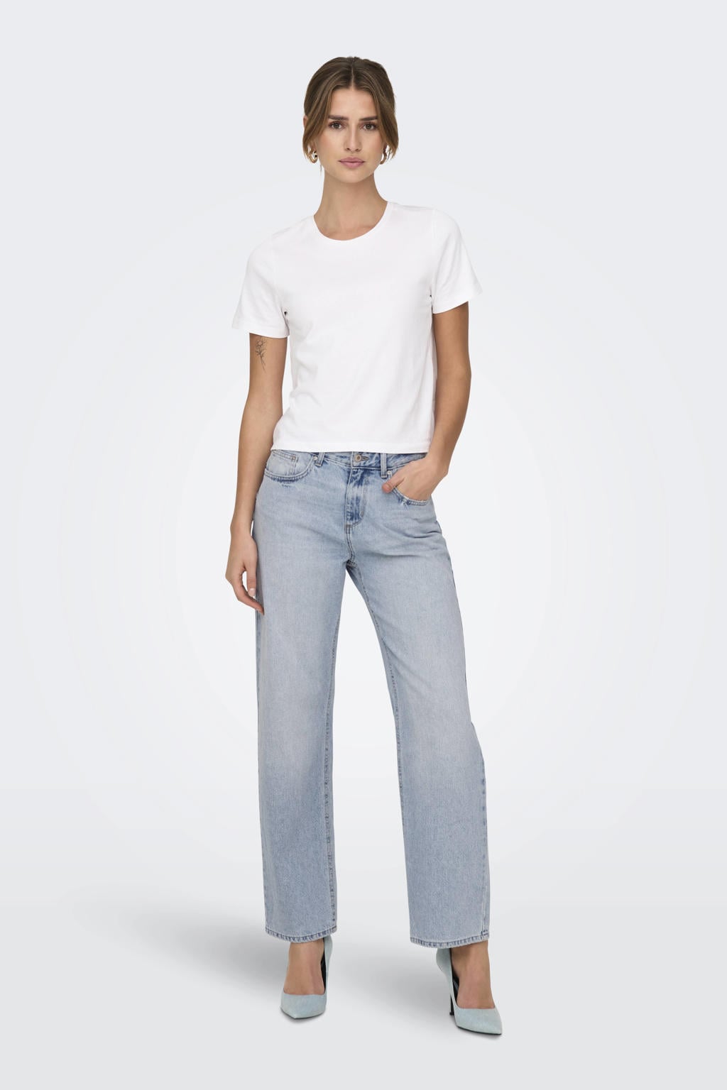 Lichtblauwe dames ONLY jeans regular waist van denim met rits- en knoopsluiting en effen
