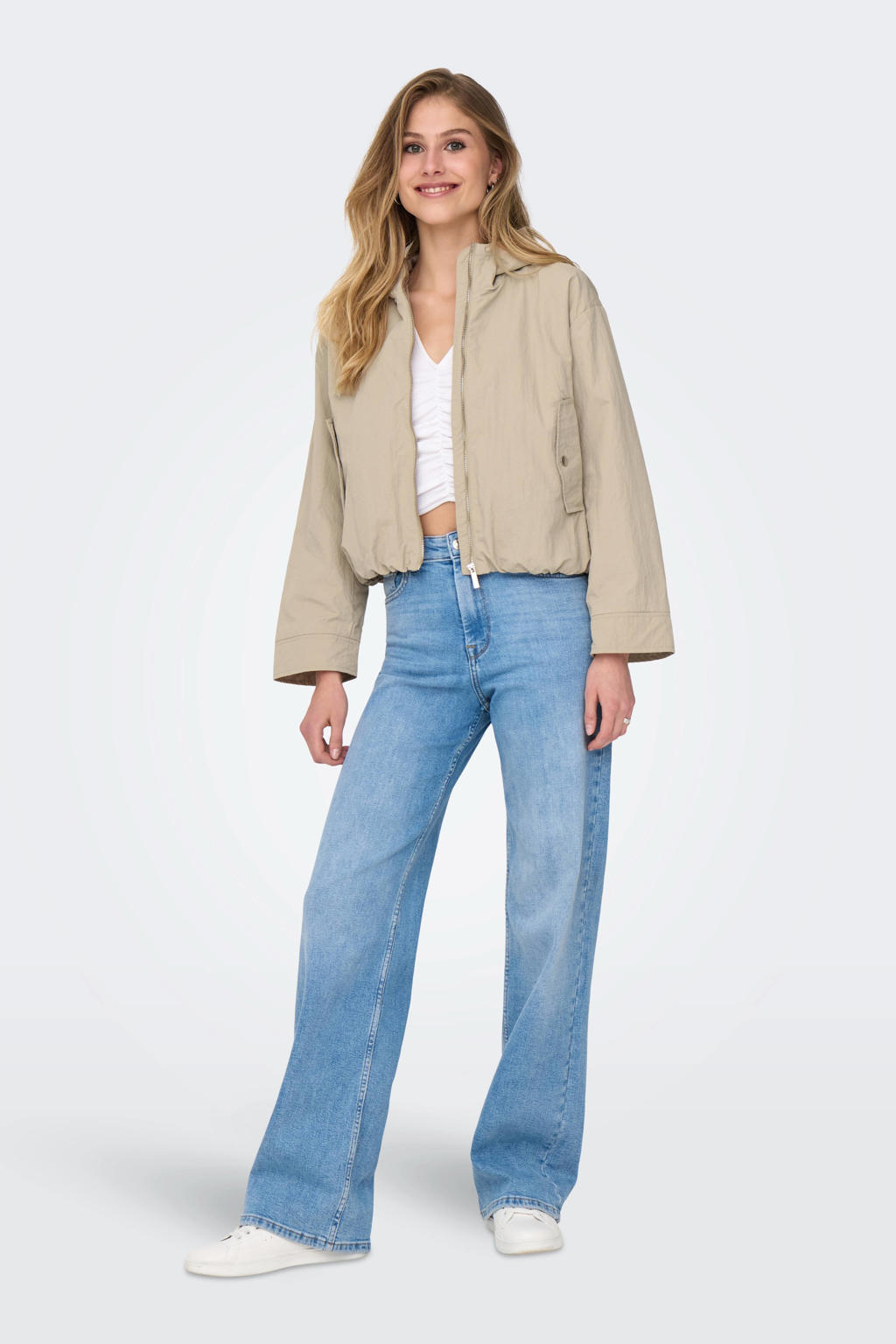 Beige dames ONLY tussenjas van nylon met effen, lange mouwen, capuchon en ritssluiting