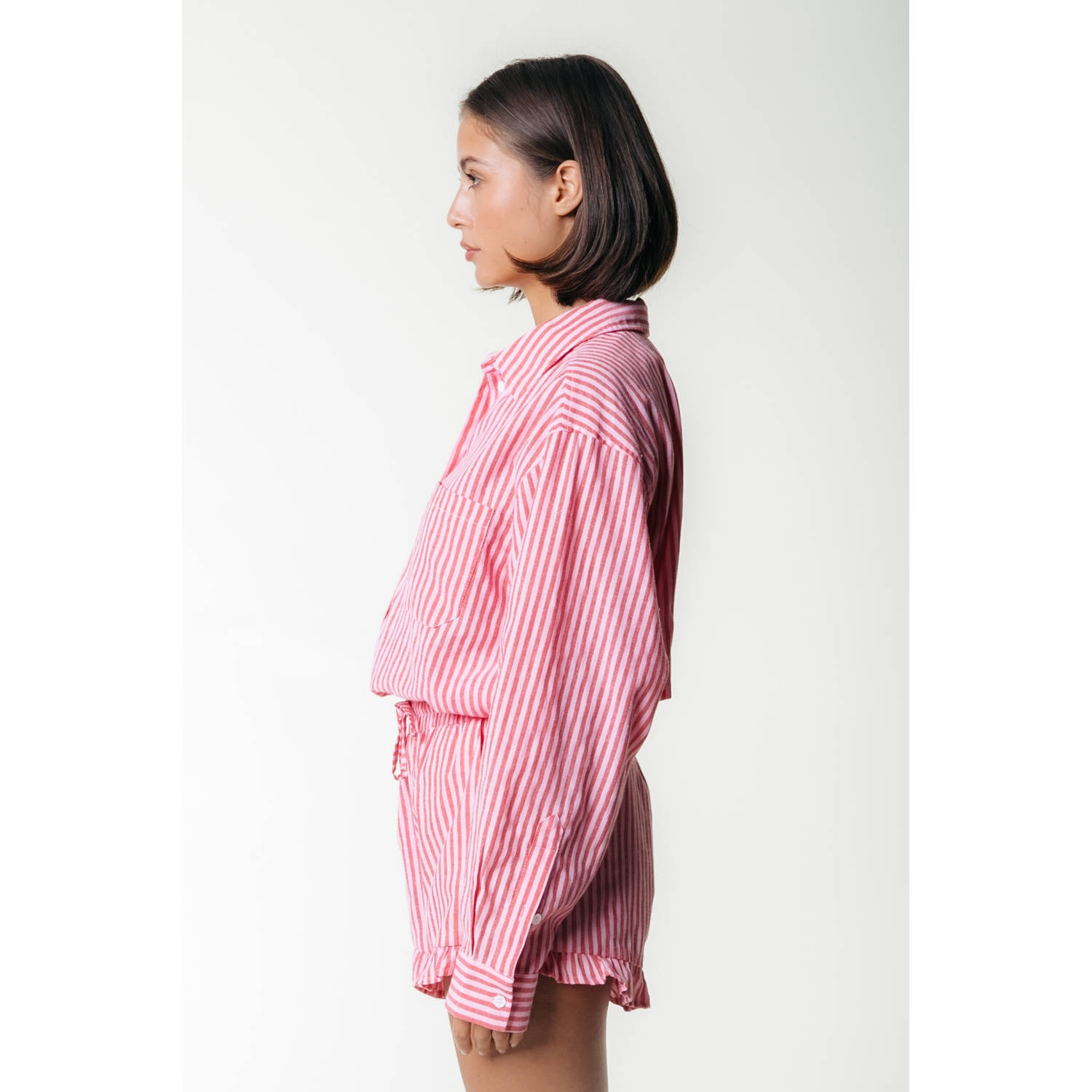 Colourful Rebel slim regular waist casual short rood