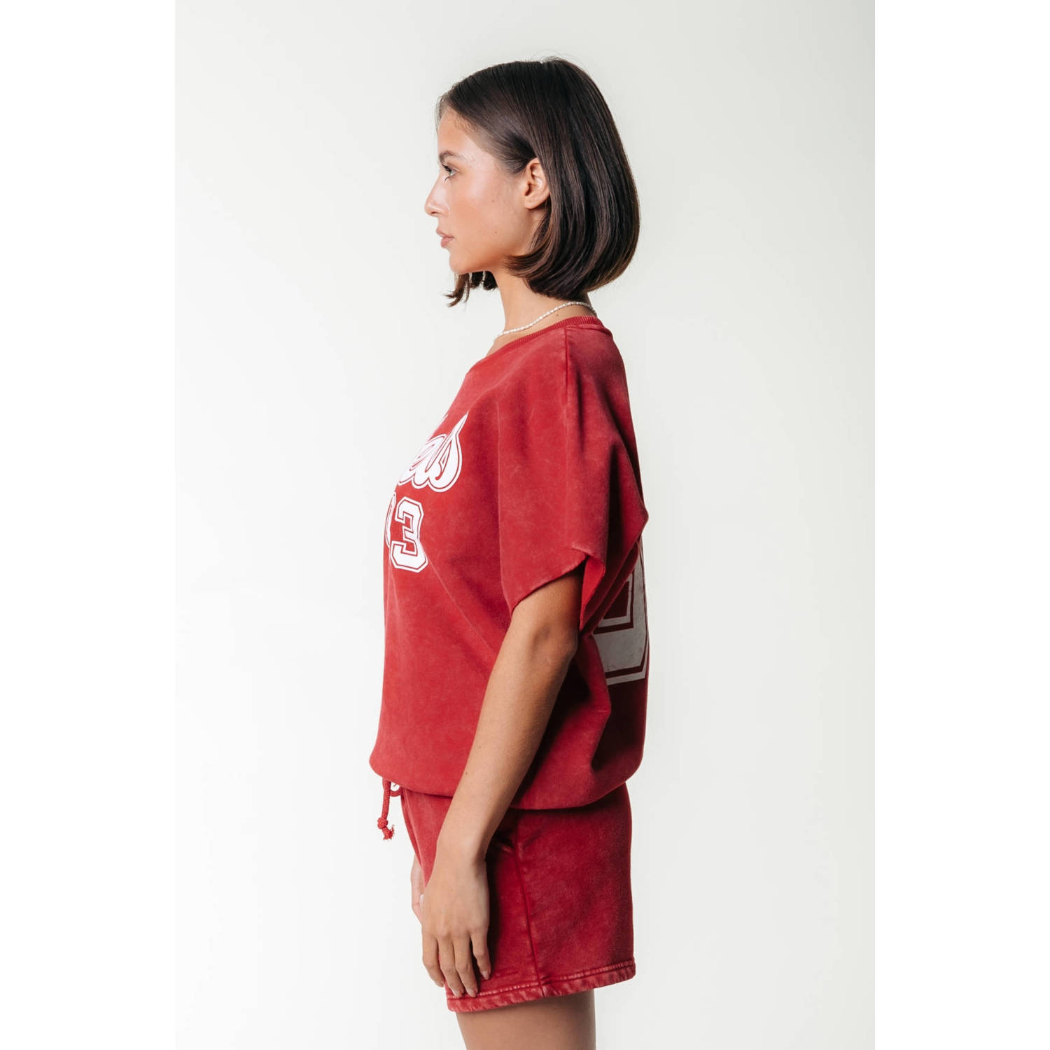 Colourful Rebel top rood