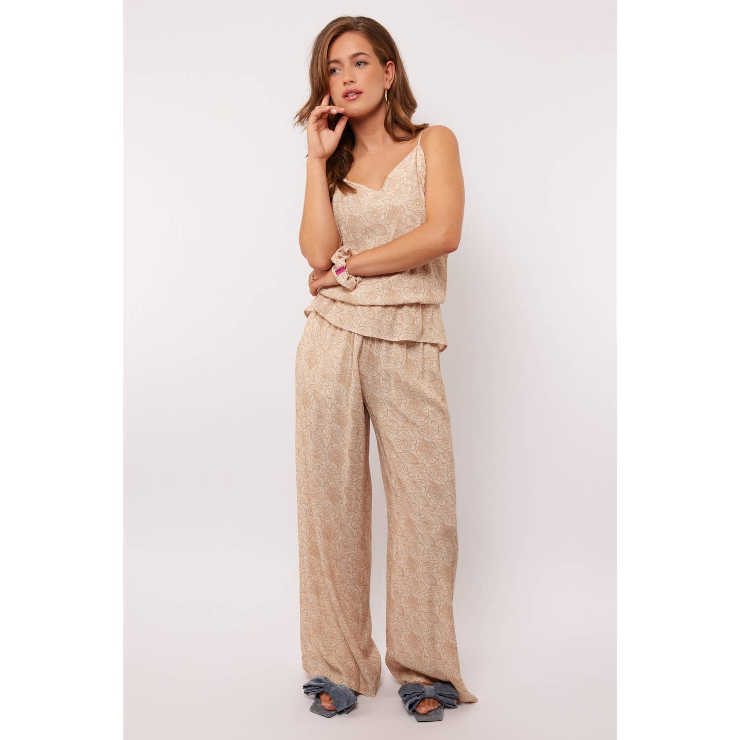 FLURESK wide leg high waist broek zand