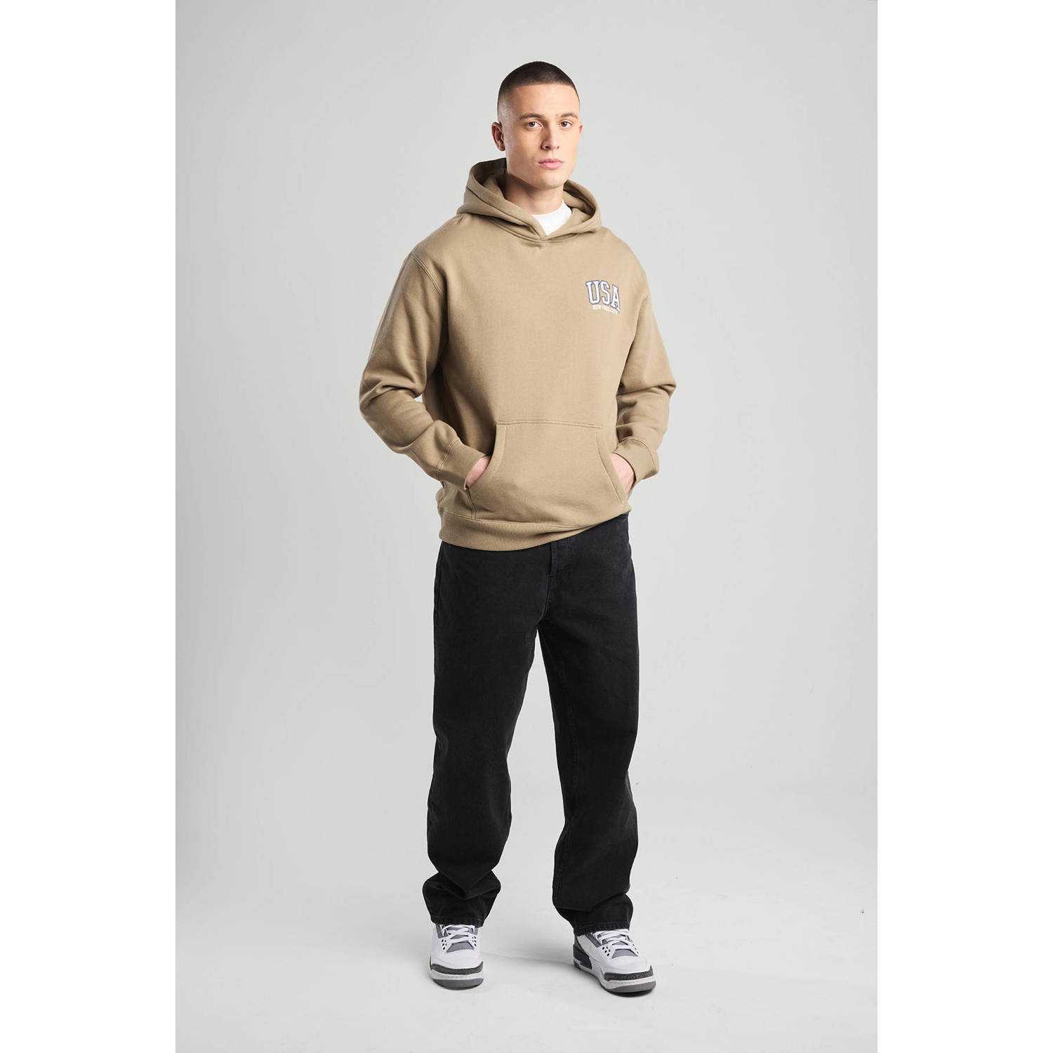 America Today hoodie bruin