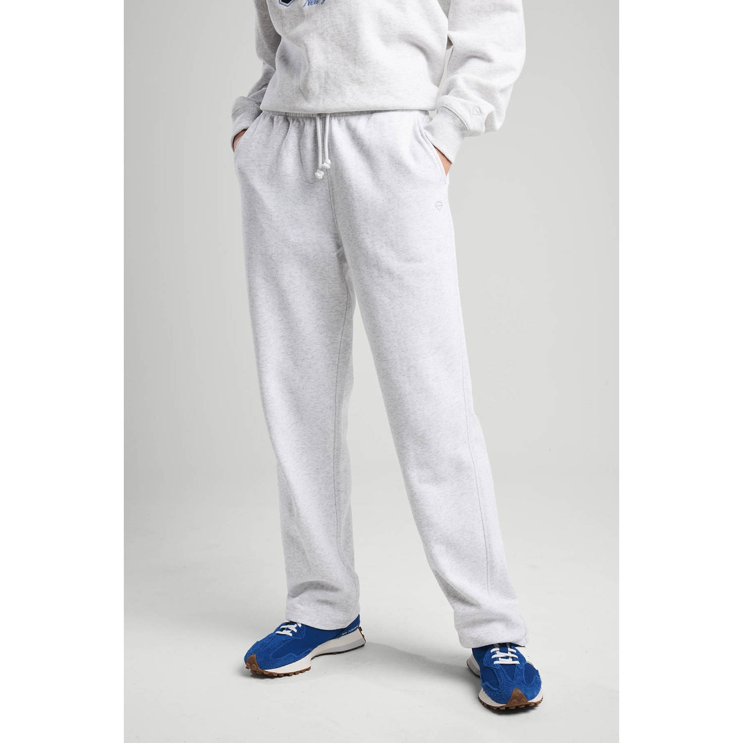 America Today regular waist casual broek lichtgrijs