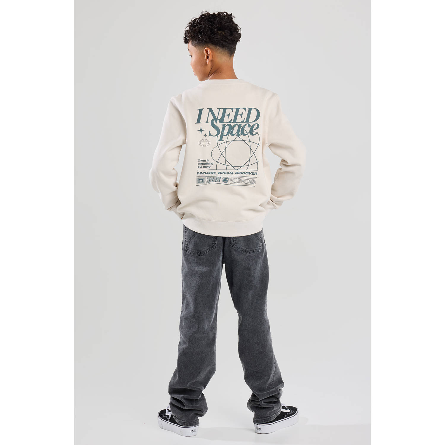 America Today sweater wit