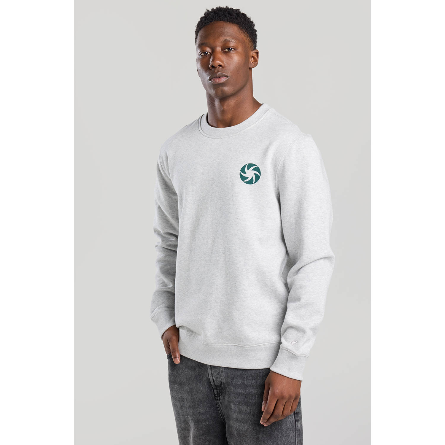 America Today sweater grijs