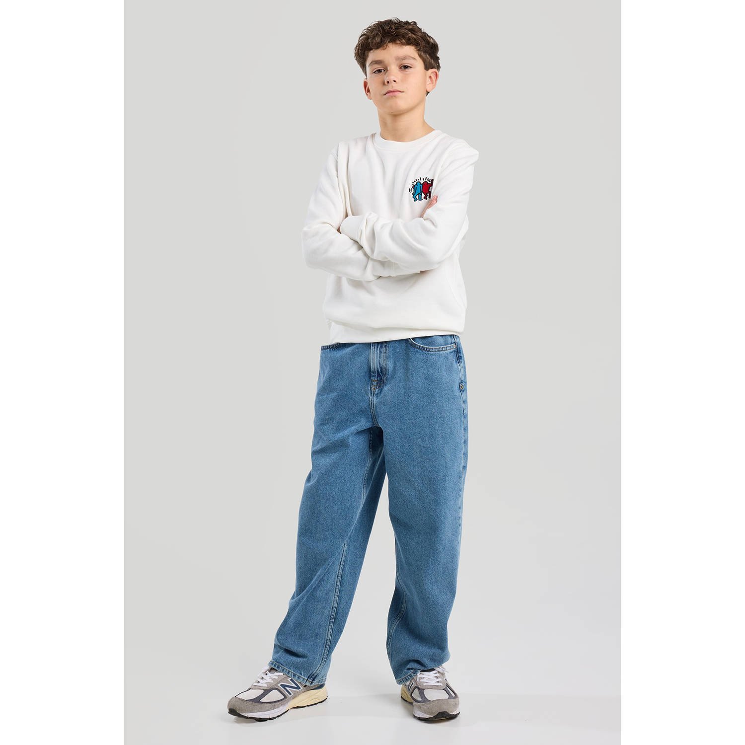 America Today sweater wit