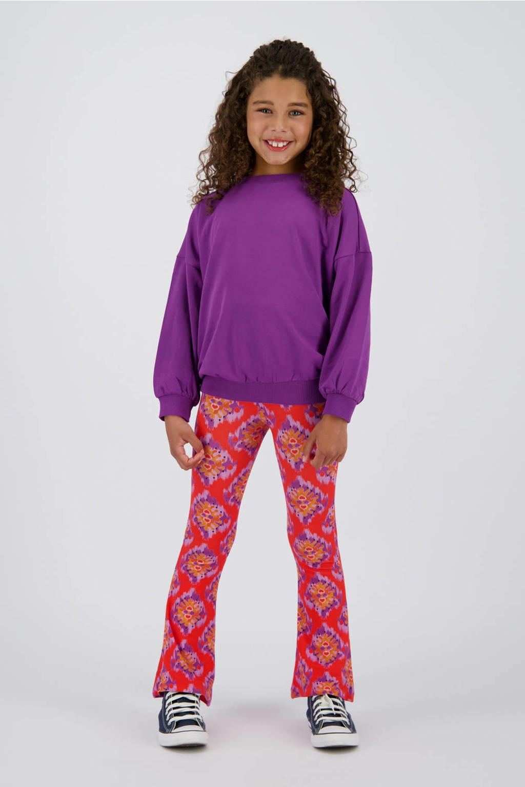 Rood, oranje en paarse meisjes Vingino flared legging van viscose met regular waist en elastische tailleband