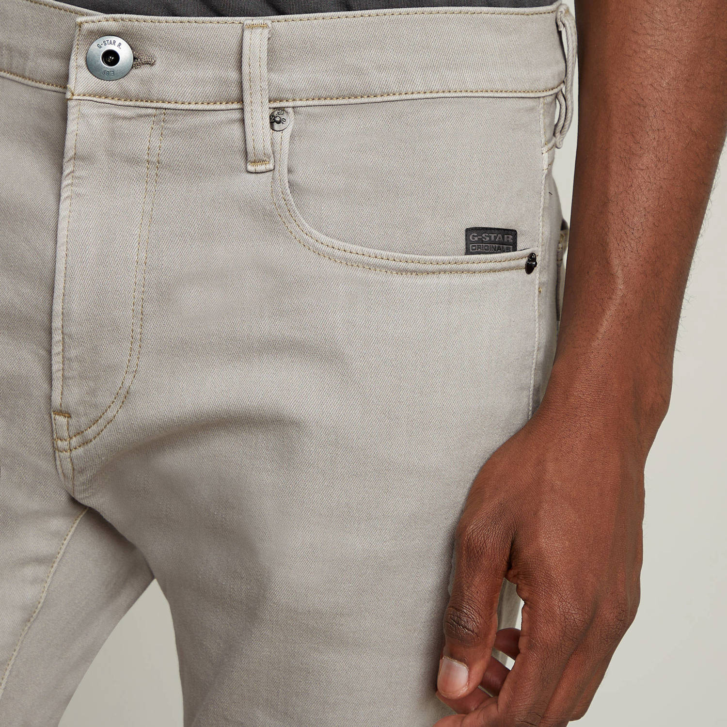G-STAR 3301 slim denim short lichtgrijs