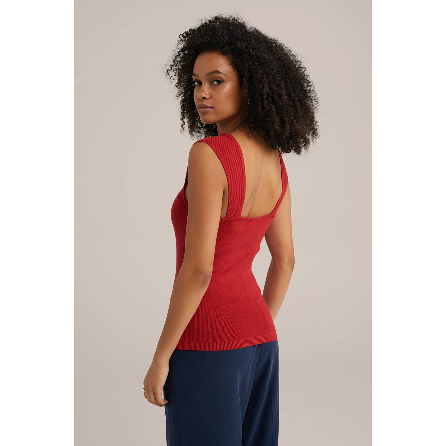 WE Fashion mouwloze top rood rib gebreid