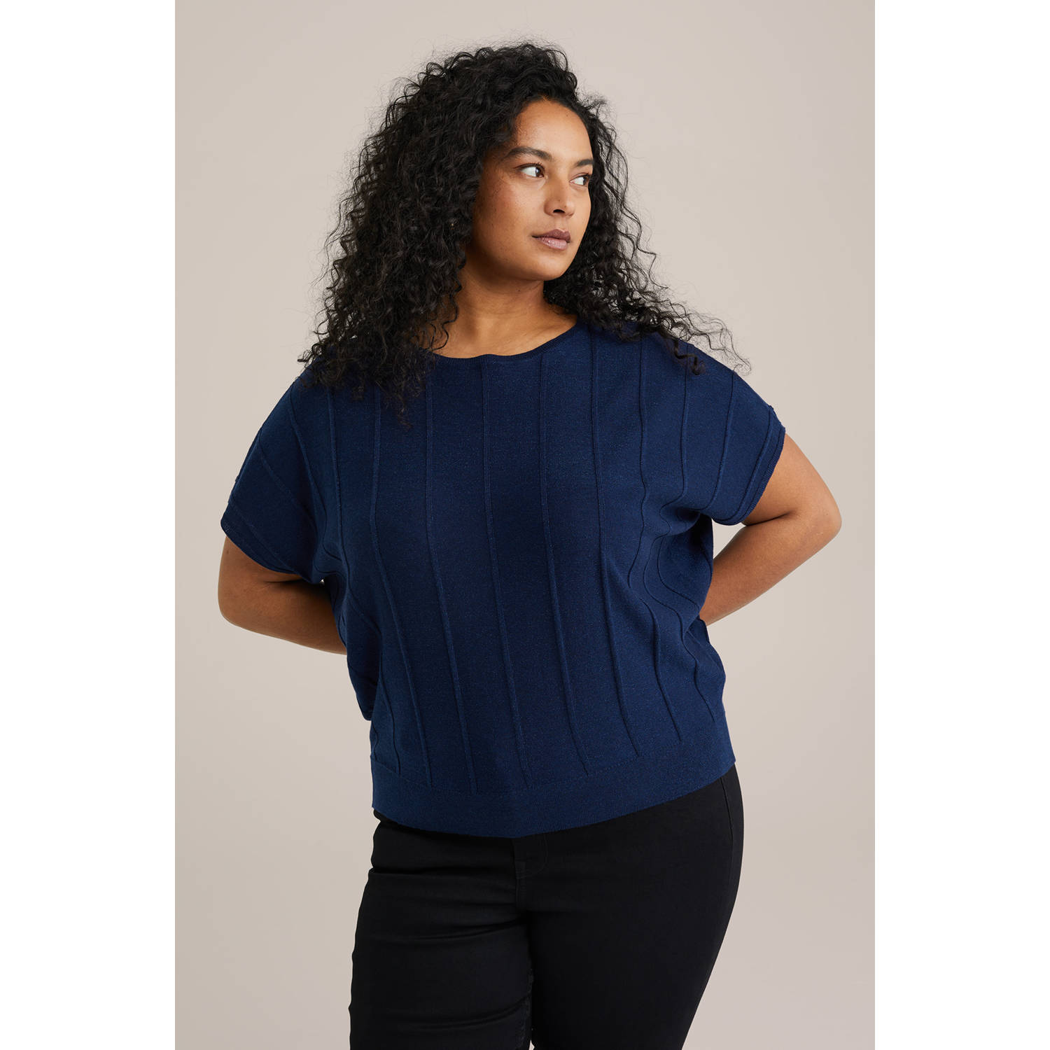 WE Fashion Curve top donkerblauw