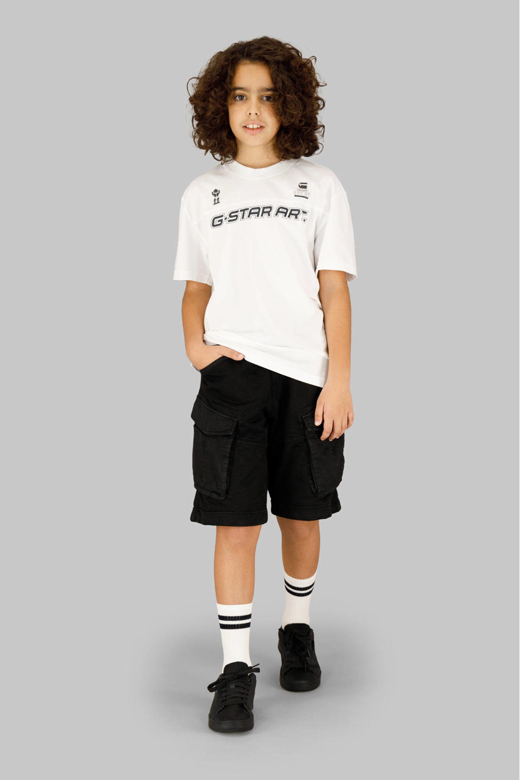 Zwarte jongens G-STAR relaxed cargo short van katoen met high waist, elastische tailleband met koord en effen