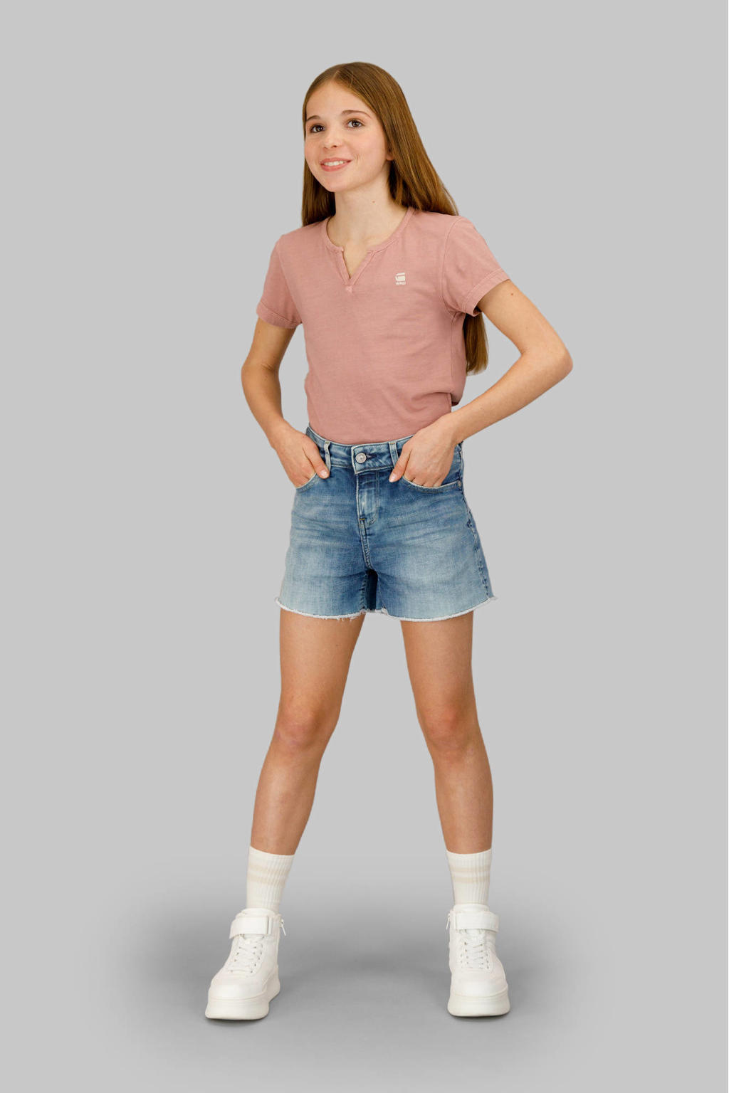 Light blue denim meisjes G-STAR regular short van stretchkatoen met rits- en knoopsluiting en effen
