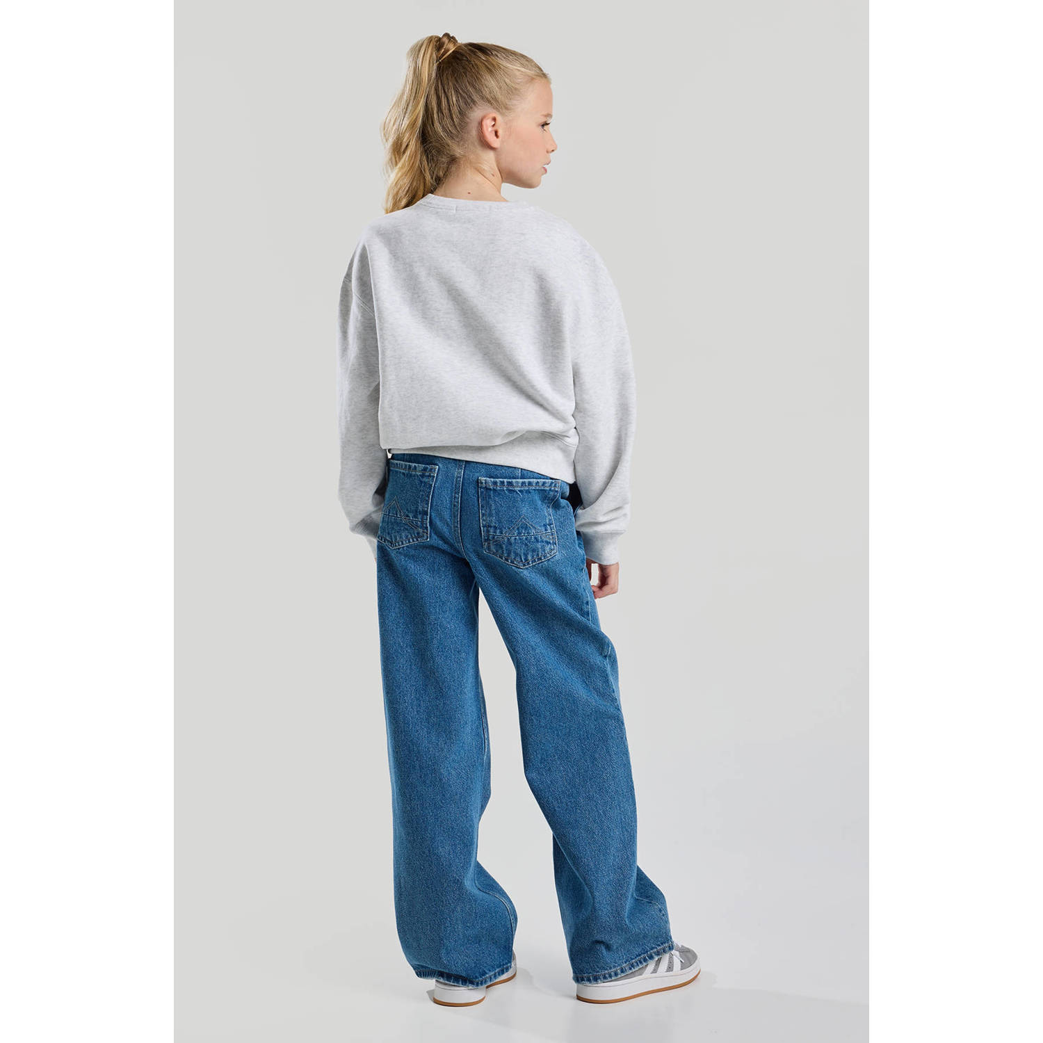 America Today sweater grijs