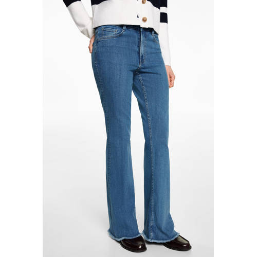 MANGO TEEN regular waist flared jeans medium blue denim afbeelding