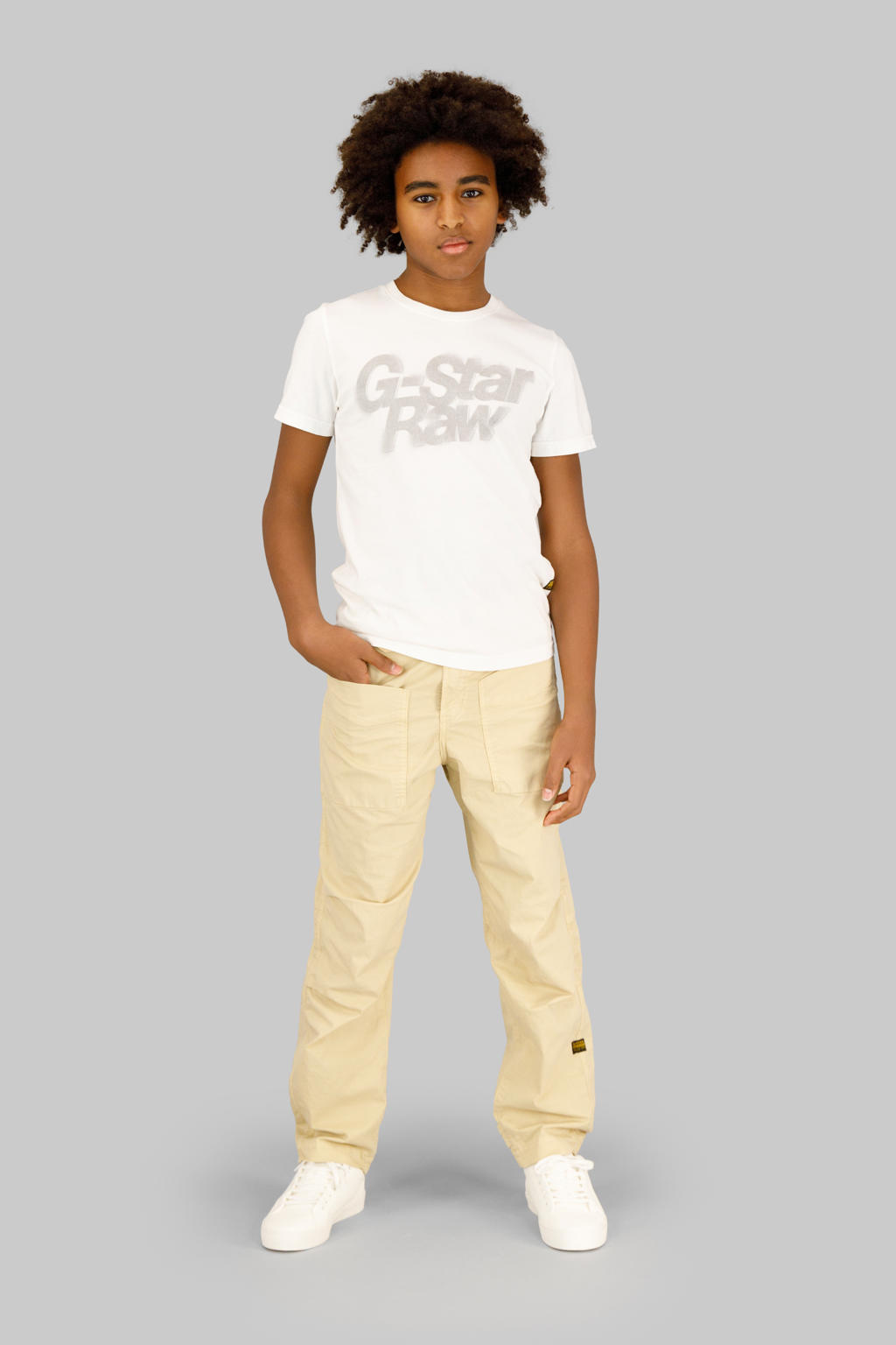 Lichtkaki jongens G-STAR relaxed casual broek van stretchkatoen met high waist, rits- en knoopsluiting en effen