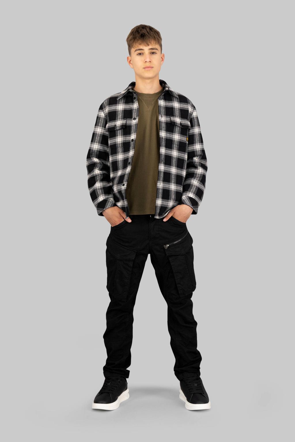 Zwarte jongens G-STAR tapered cargobroek van stretchkatoen met low waist, rits- en knoopsluiting en effen