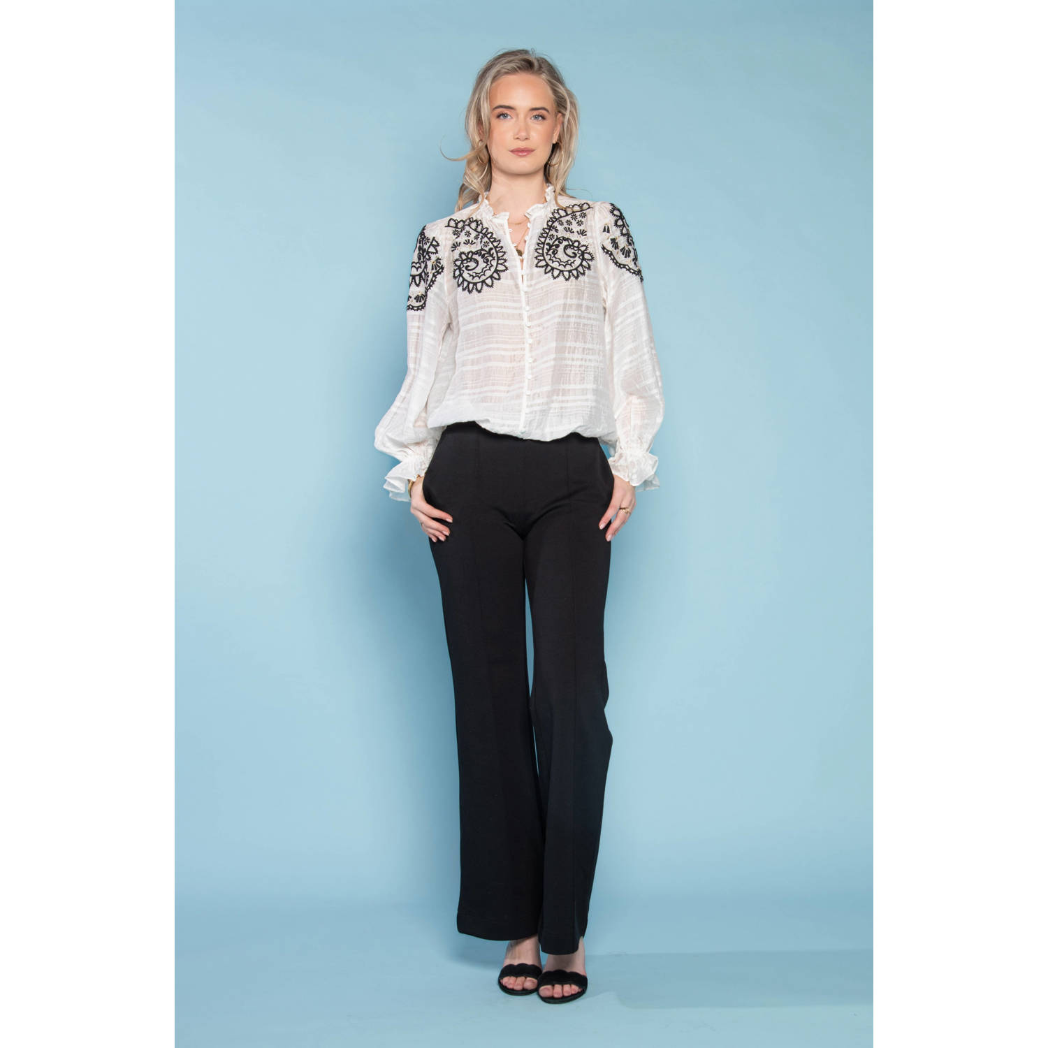 ICNK.Amsterdam blouse ecru