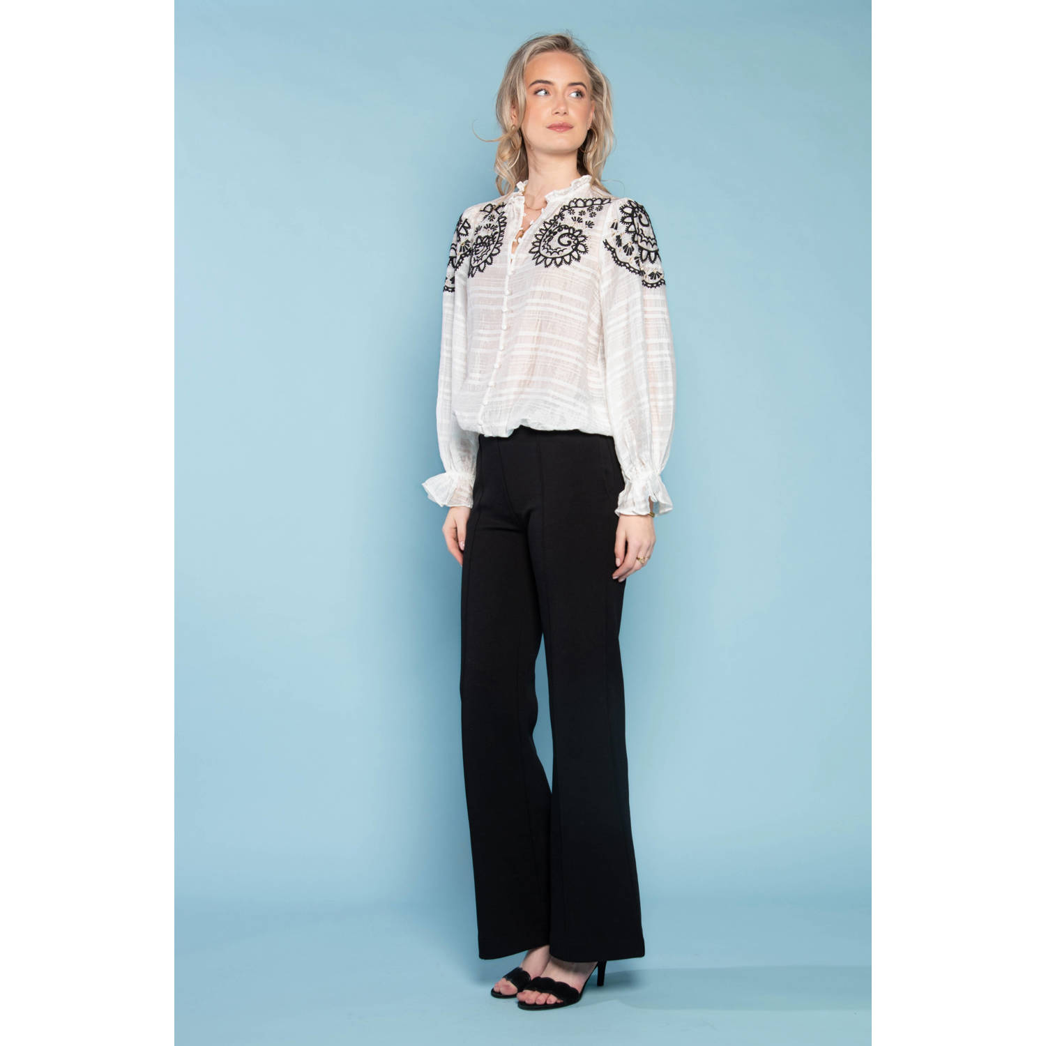 ICNK.Amsterdam blouse ecru