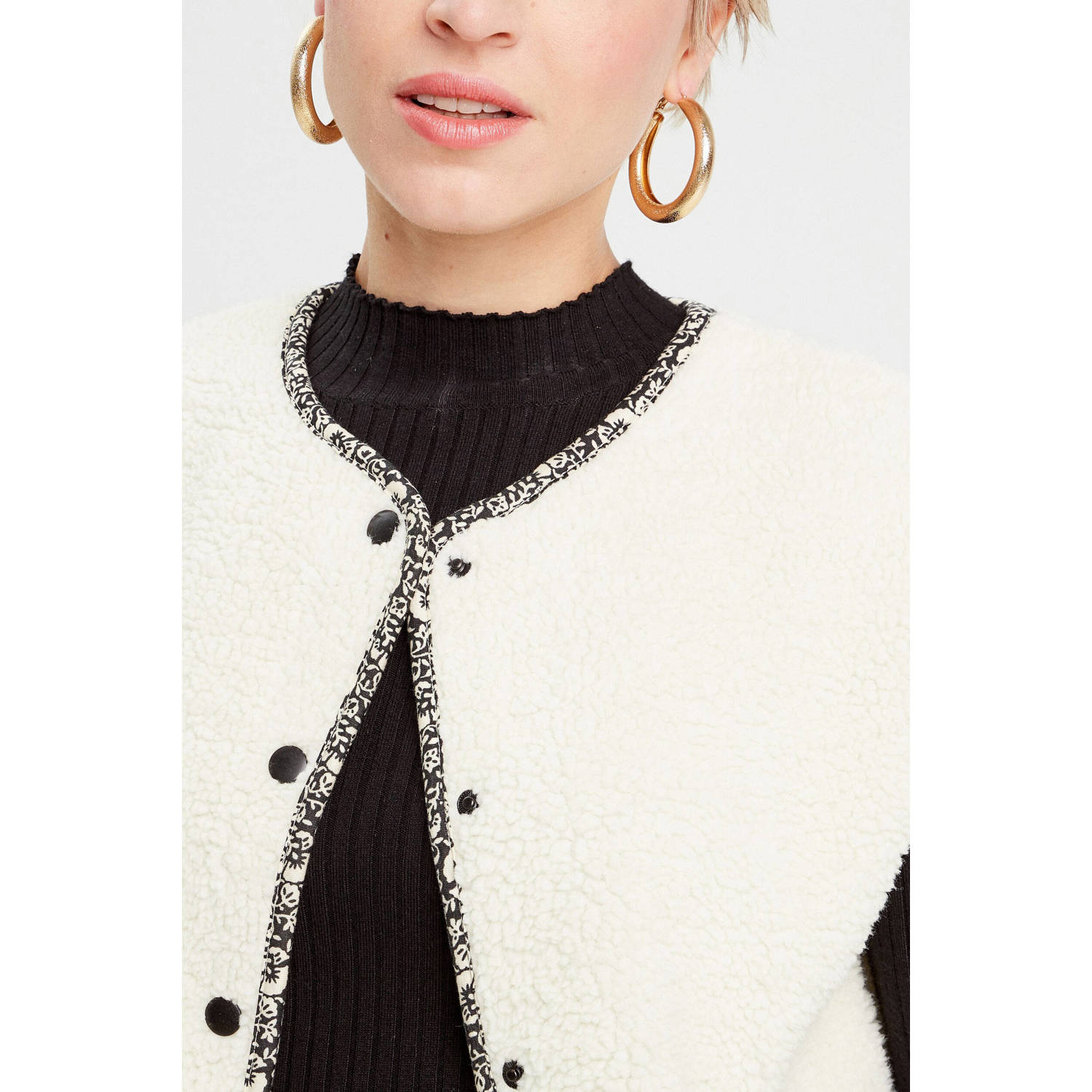 Cache gilet ecru