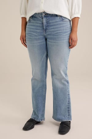 straight leg jeans light blue denim
