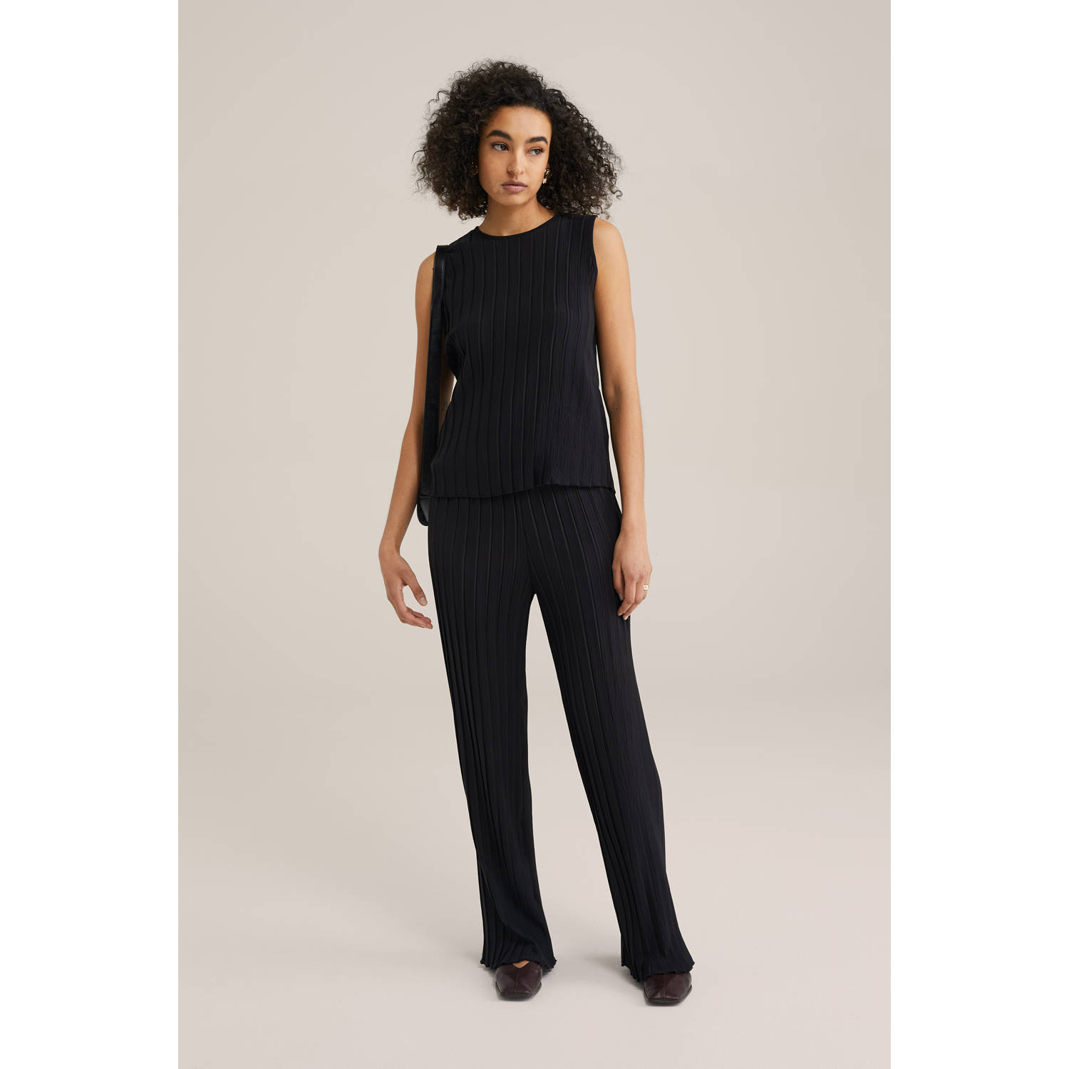 WE Fashion regular waist casual broek zwart gebreid