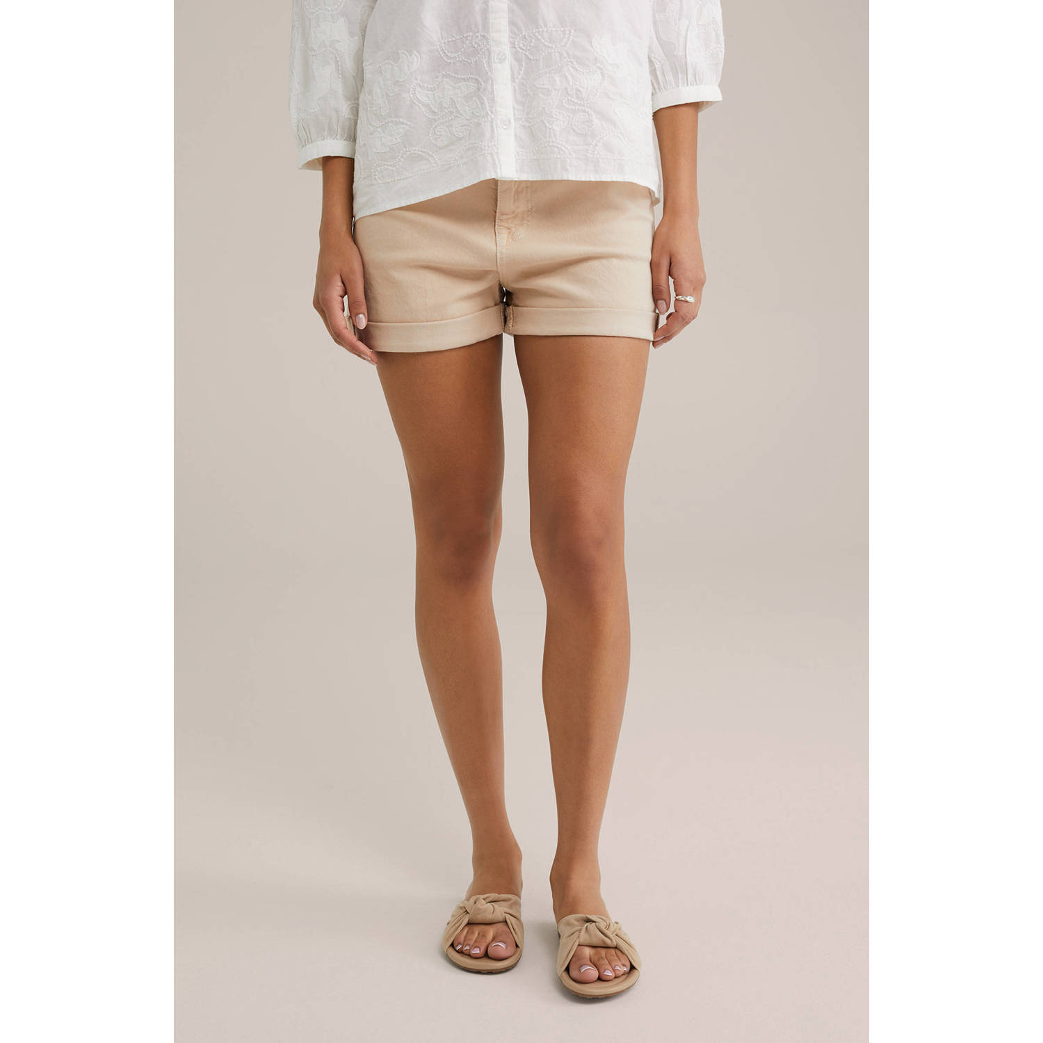 WE Fashion Blue Ridge slim regular waist casual short beige