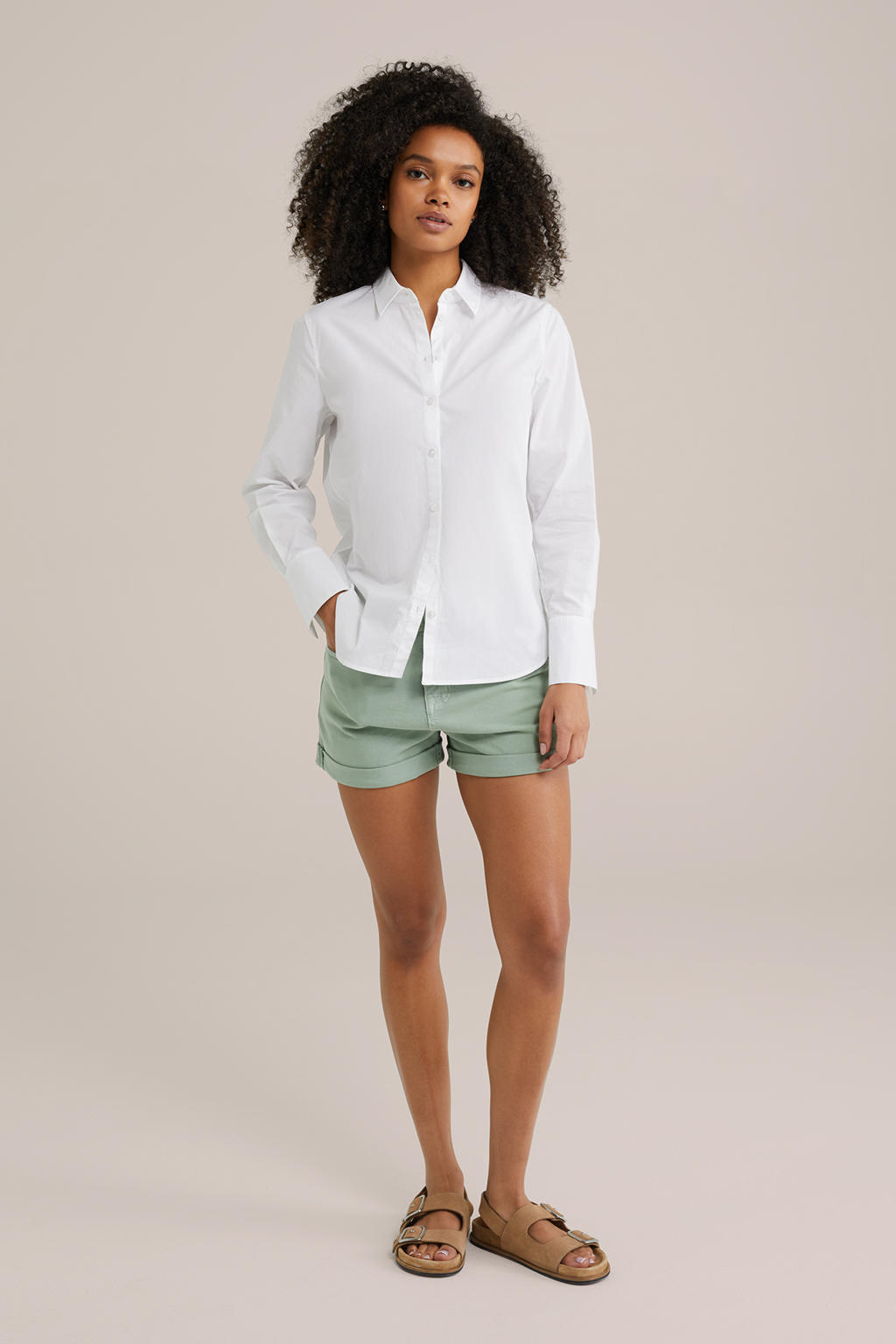 Lichtgroene dames WE Fashion Blue Ridge slim regular waist casual short van katoen met effen