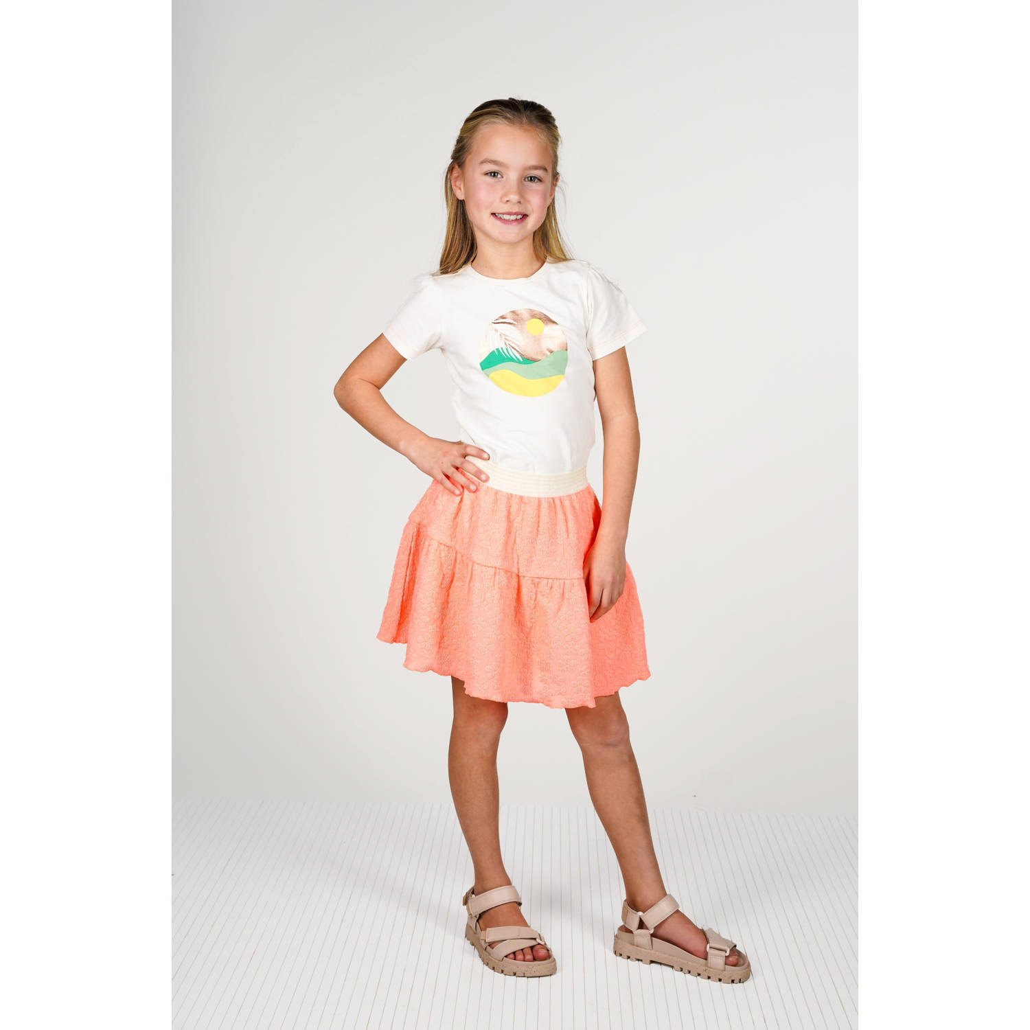 B.Nosy T-shirt wit