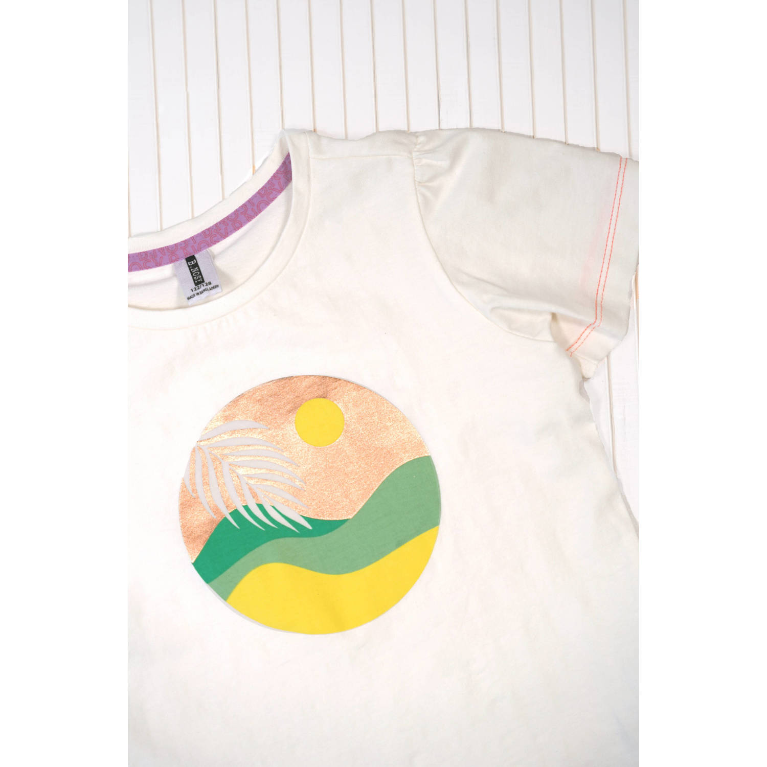 B.Nosy T-shirt wit