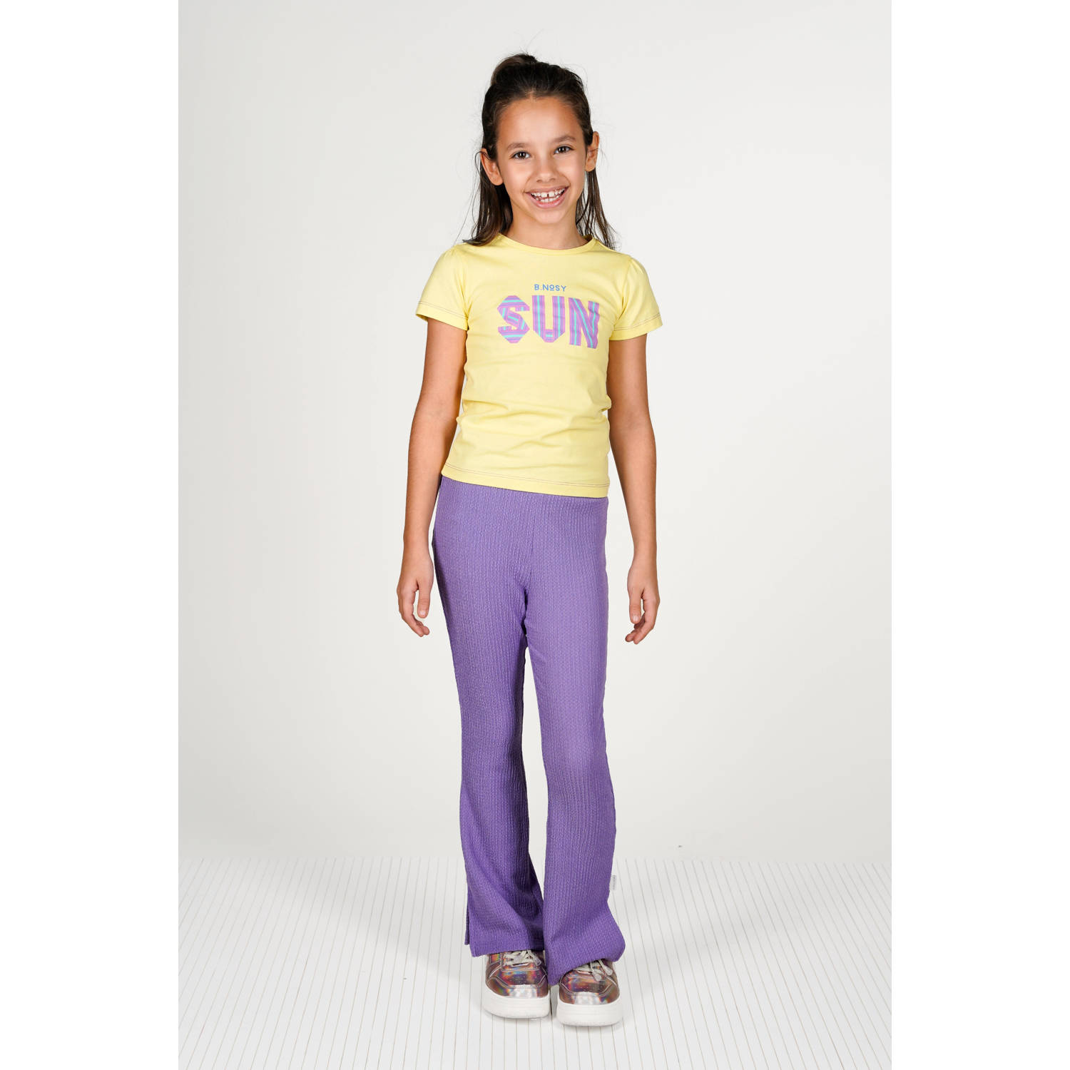 B.Nosy T-shirt geel
