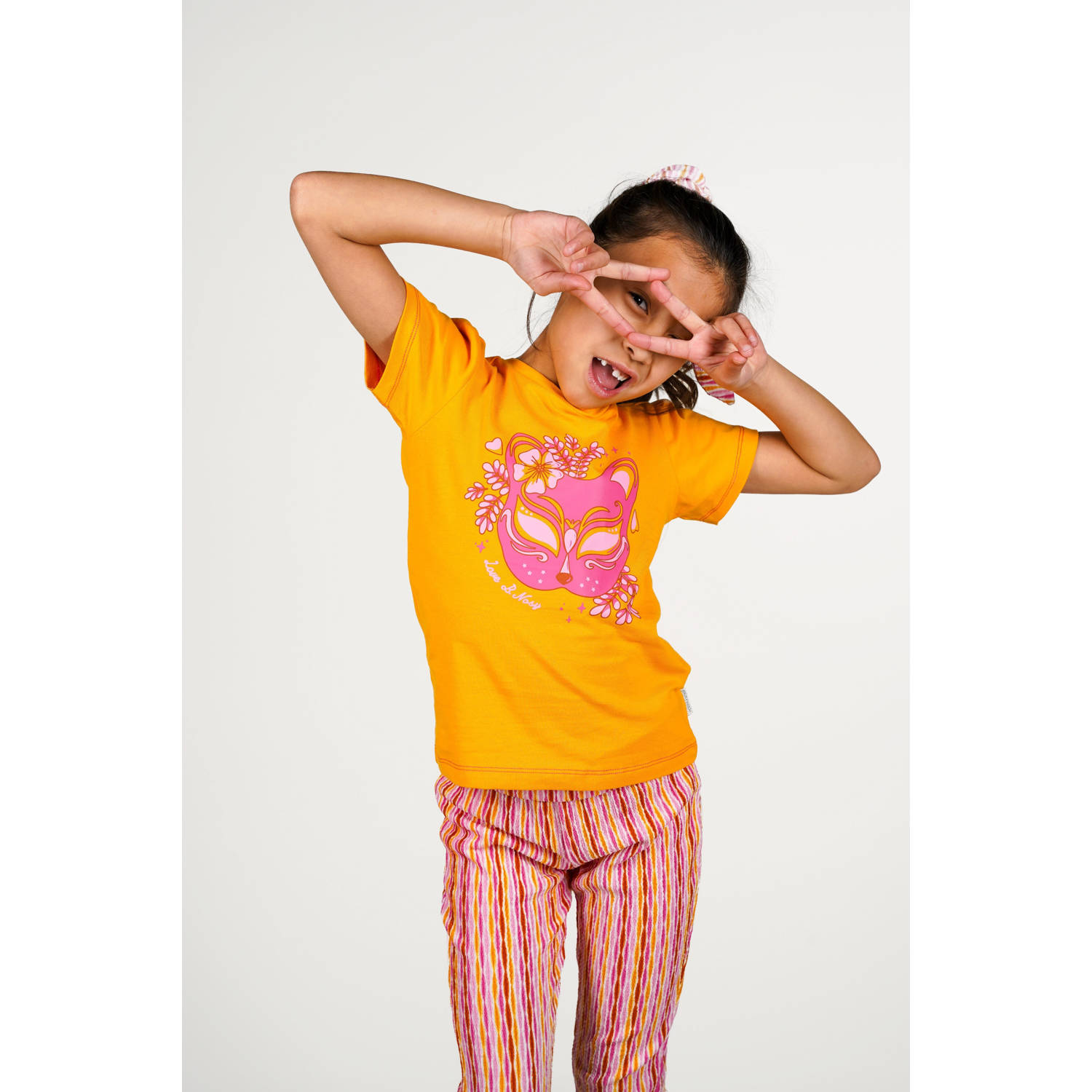 B.Nosy T-shirt oranje