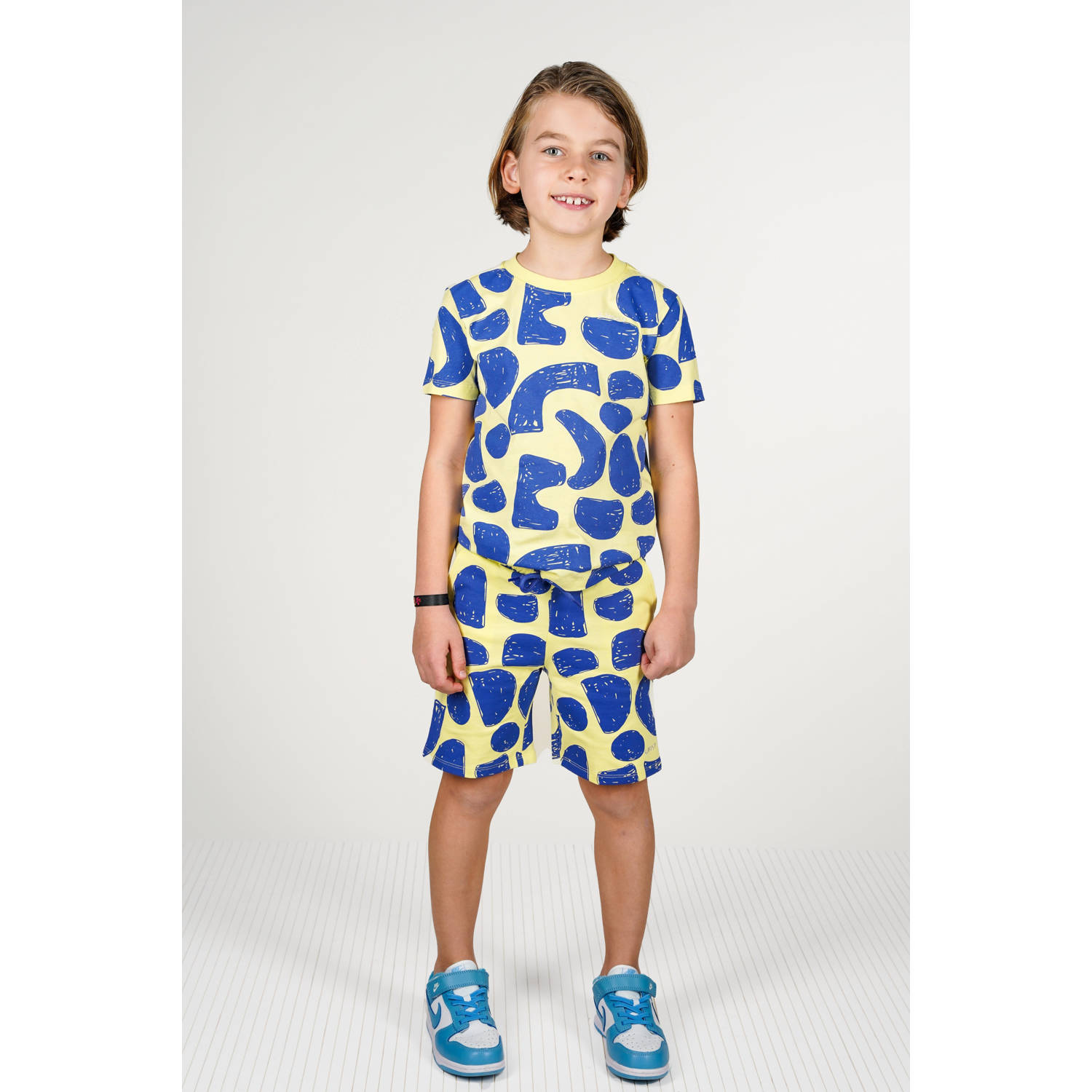 B.Nosy T-shirt geel