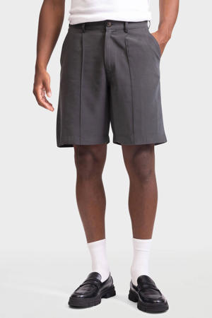 loose bermuda short antraciet