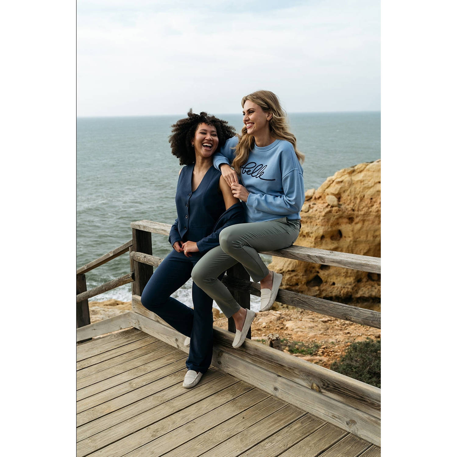 &Co Woman sweater lichtblauw