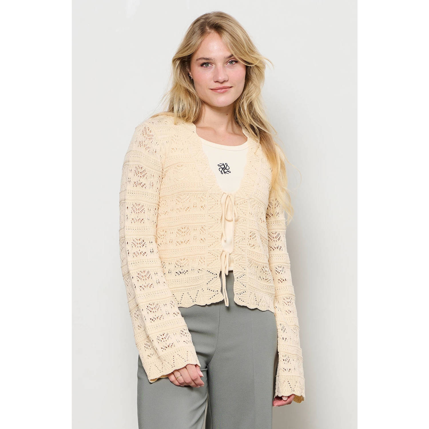 &Co Woman gebreid vest ecru gehaakt
