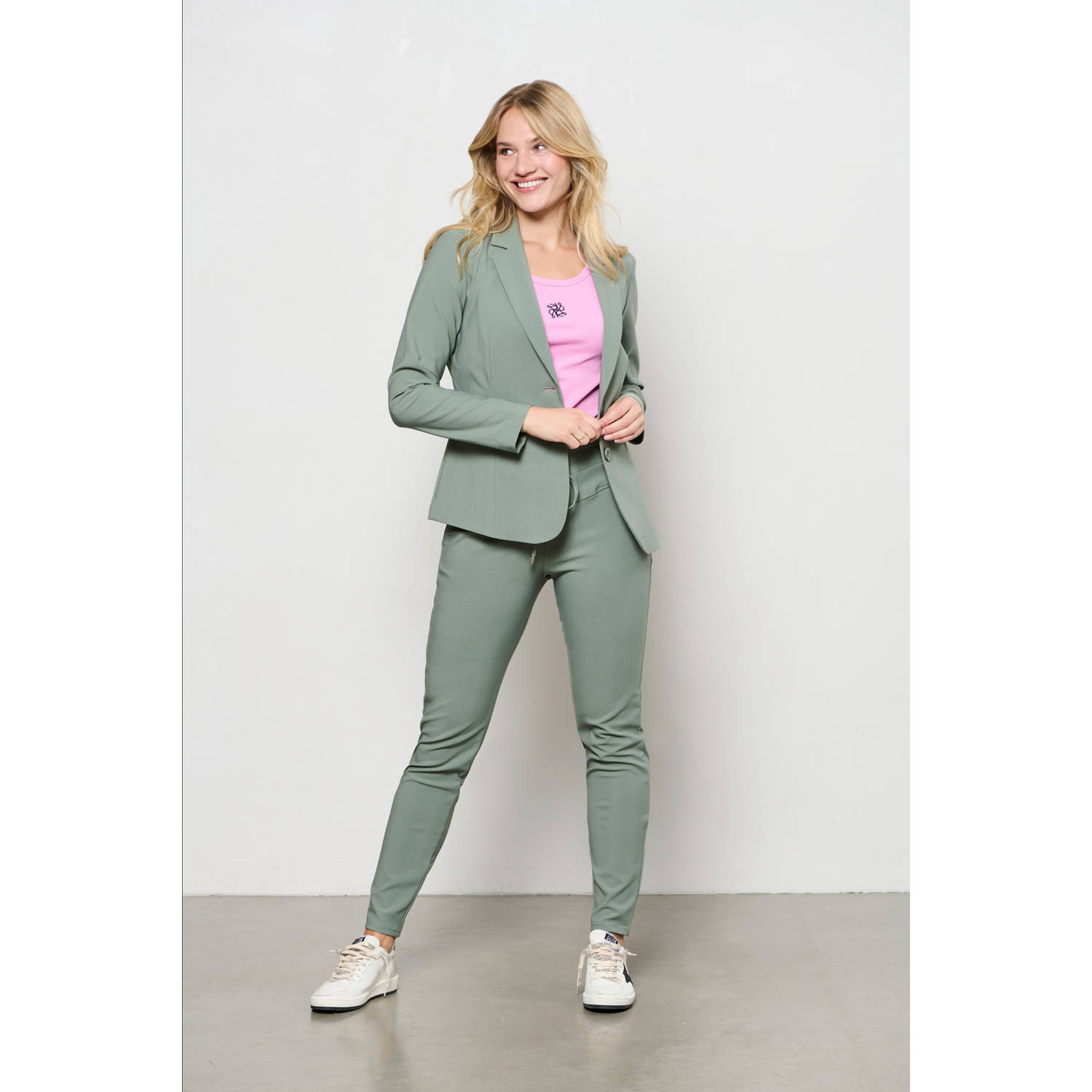 &Co Woman getailleerde blazer lichtkaki