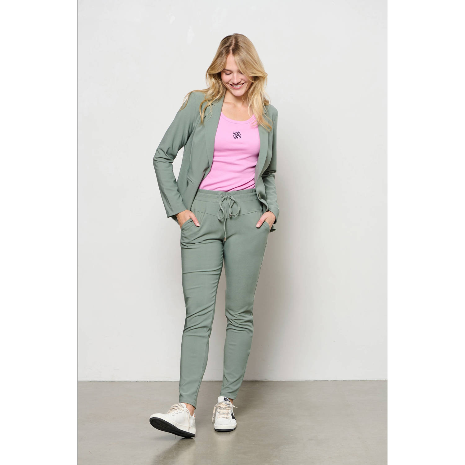 &Co Woman getailleerde blazer lichtkaki