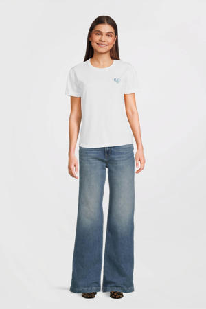 T-shirt wit