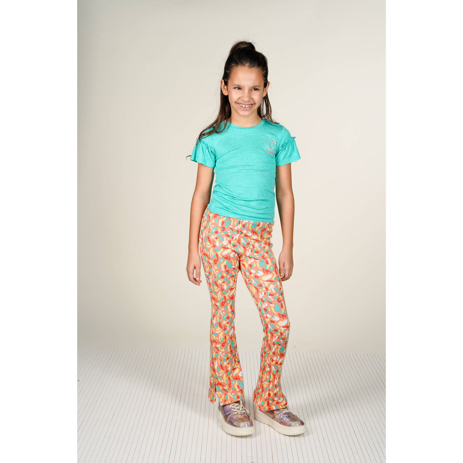 B.Nosy flared legging oranje
