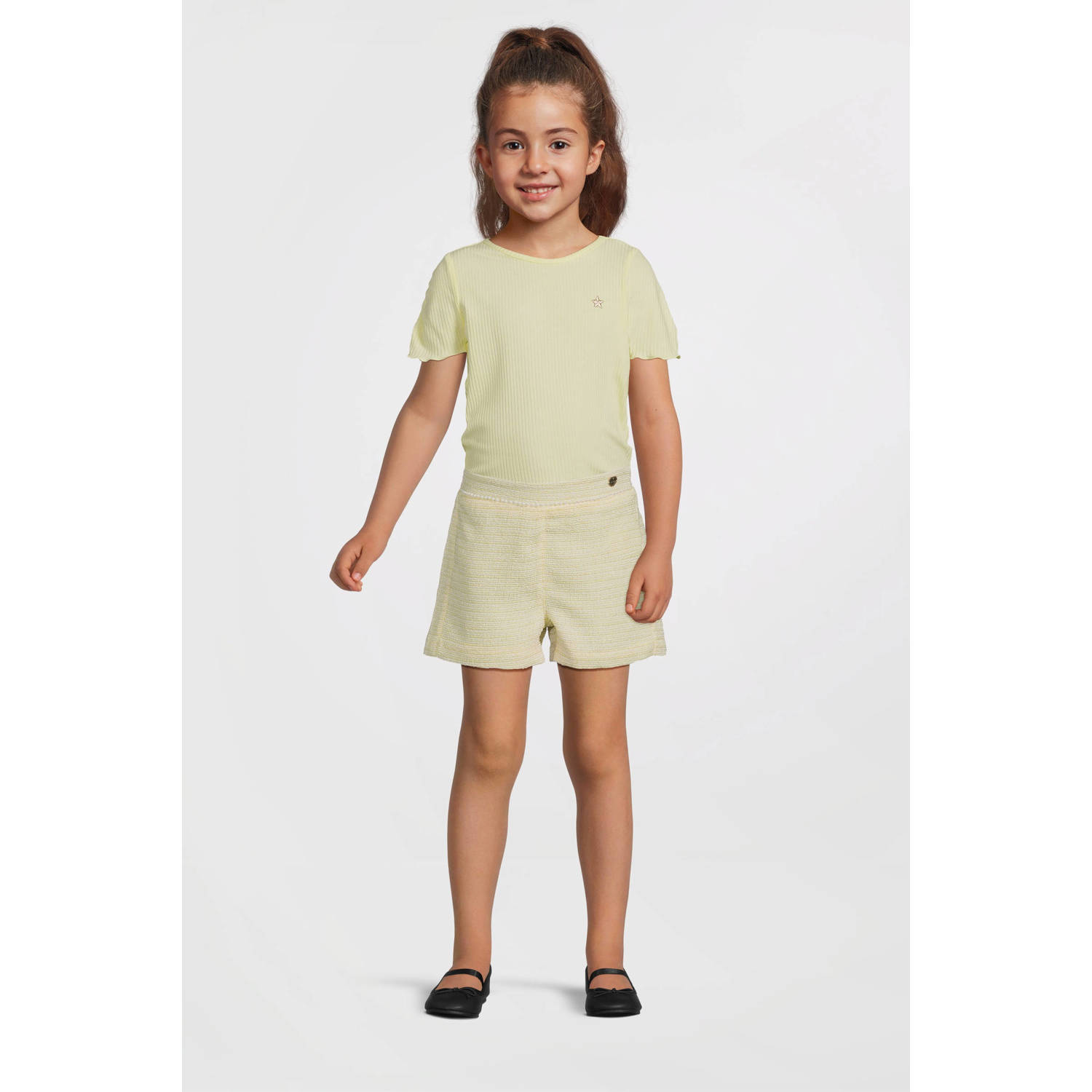 Le Chic regular casual short geel