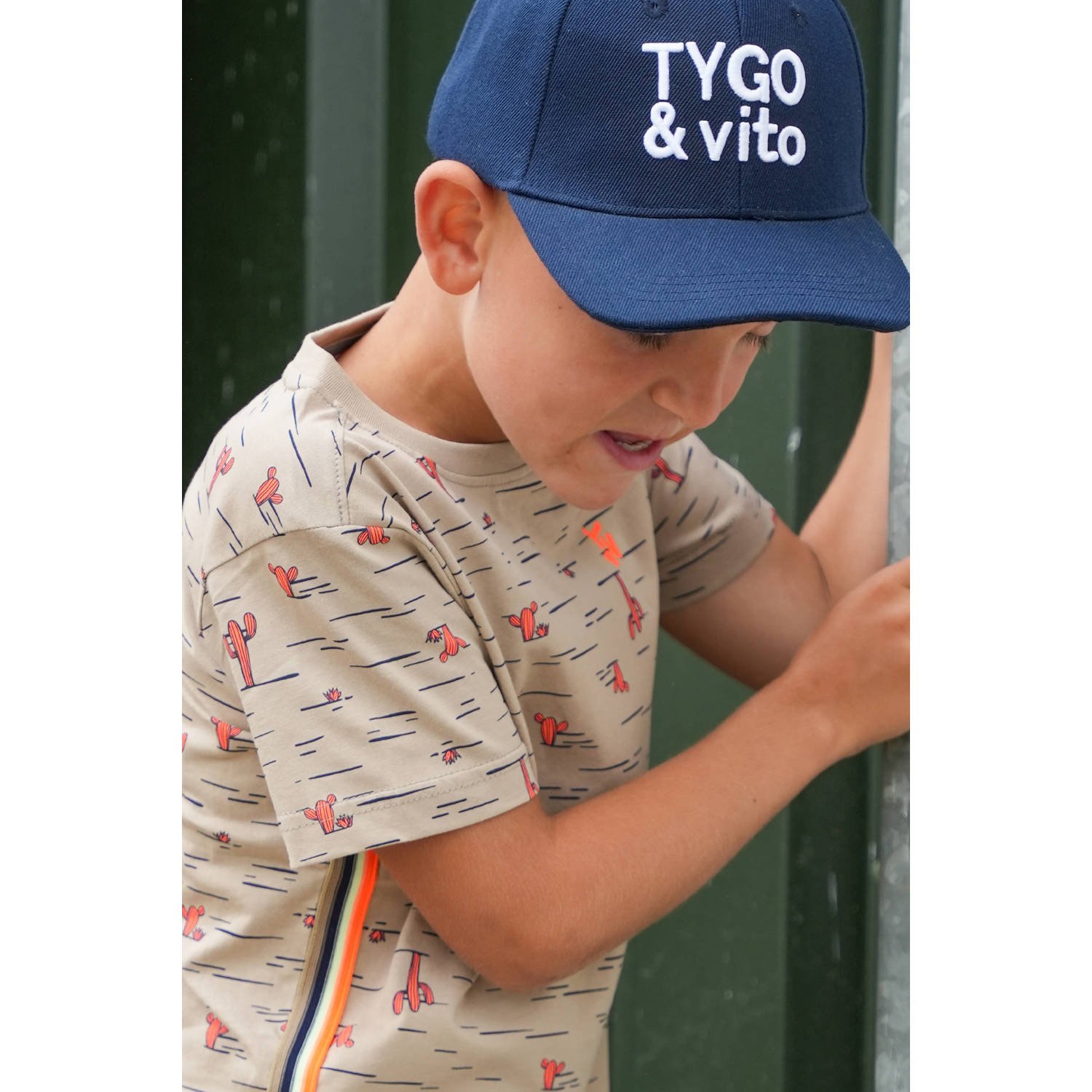 TYGO & vito T-shirt zand